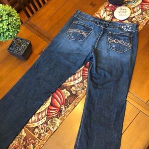 Like new Lucky Women’s Jeans.